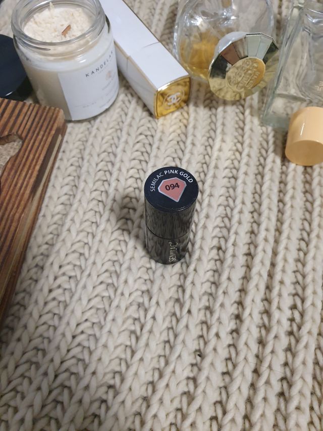 Lakier hybrydowy semilac