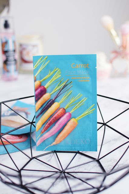 Koeko Maska do twarzy w płacie, Poprawia koloryt i odmładza, Carrot