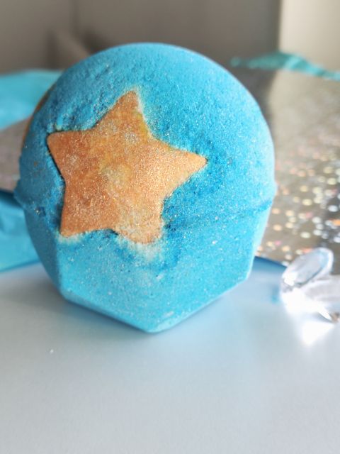 LUSH, Kula do kąpieli, Shoot For The Stars