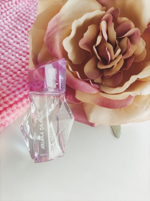 Ariana Grande Woda perfumowana, R.E.M EDP