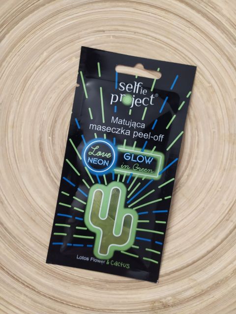 Selfie Project Love Neon, Maseczka do twarzy, Matująca, Peel-off, Glow In Green, Kwiat lotosu i kaktus