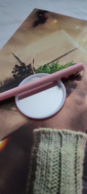 La Mei La eyeliner w pisaku,czarny