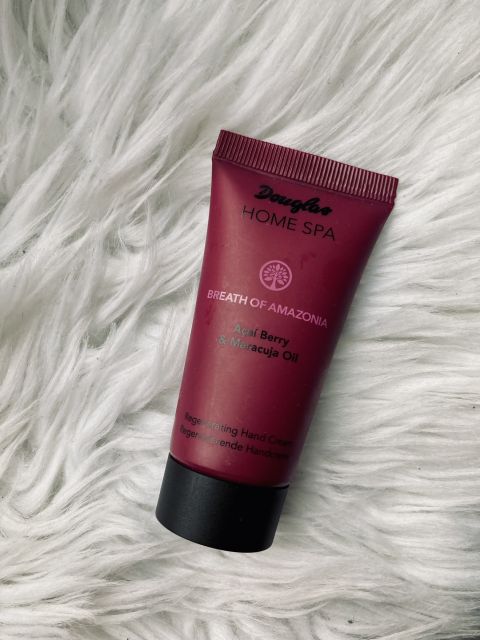 Douglas Home Spa, Krem do rąk, Breath of Amazonia, Acai Berry & Maracuja Oil
