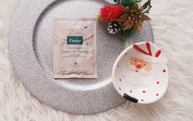 Kneipp Peeling do ciała, Verwöhnend, Kamelia i argan