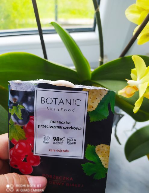 Botanic SkinFood Maseczka do twarzy, Przeciwzmarszczkowa, Cera dojrzała, Porzeczka, liść morwy białej