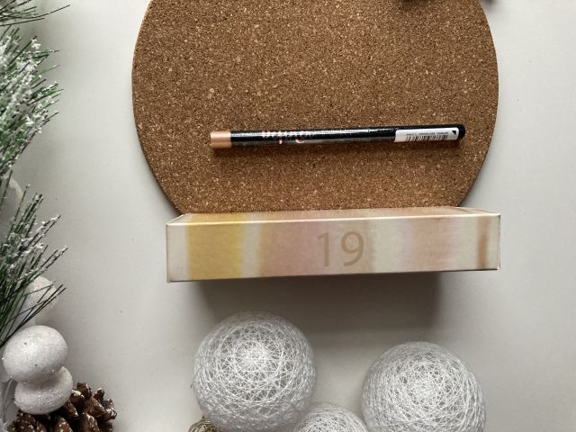 Ciate London, Definer Liner Starbust.