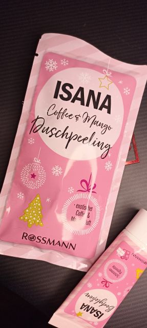 Isana Peeling do ciała, Coffee & Mango, Z olejem jojoba