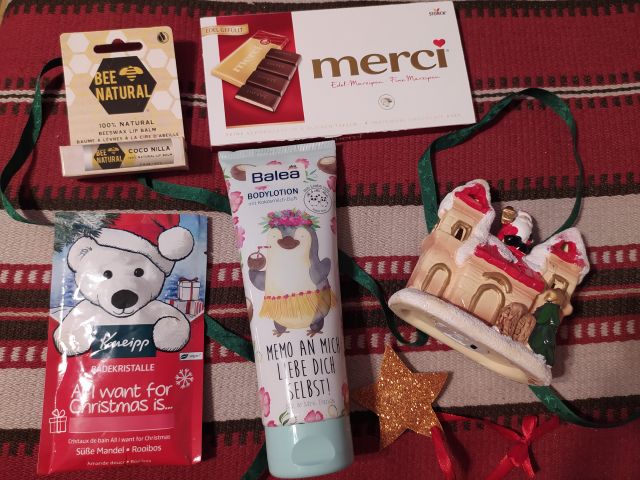 Cudny zestaw kosmetyków prezent 