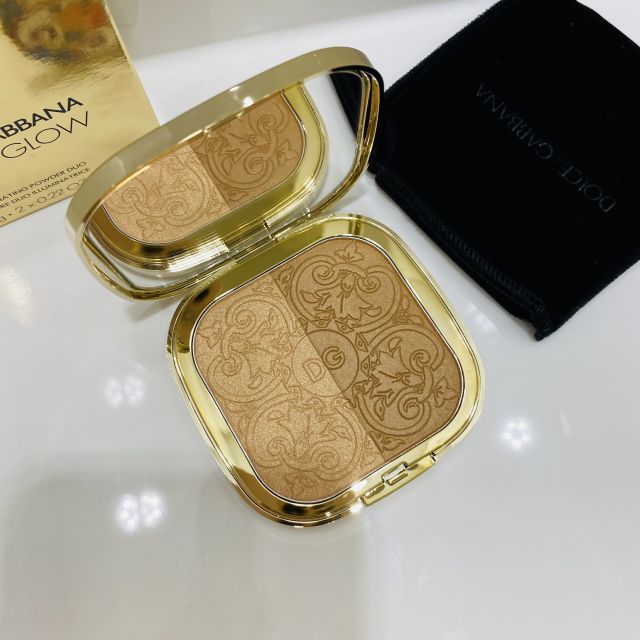 Dolce & Gabbana Solar Glow, Rozświetlający puder do twarzy, Golden Sand 3