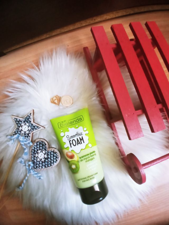 Bielenda Smoothie Foam, Pianka do mycia twarzy, Kremowa, Probiotyk + awokado + kiwi