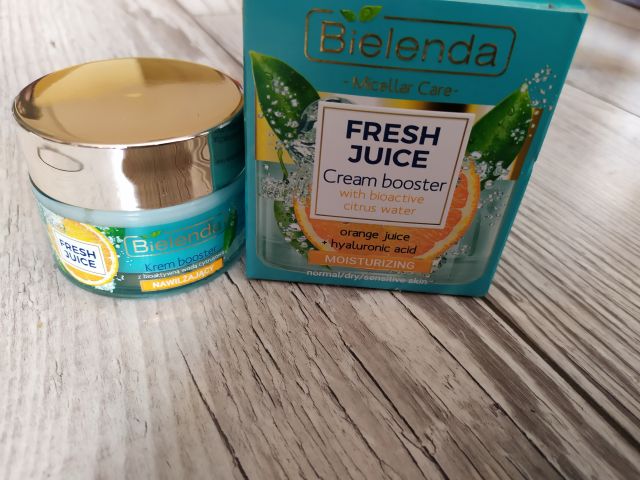 Bielenda Fresh Juice, Krem booster, Nawilżajacy, Z bioaktywną wodą cytrusową, sok z pomarańczy + kwas hialurownowy