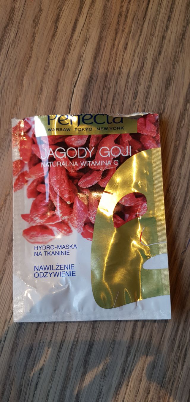 akcja denkowanie! grudzień - kosmetyki w świątecznych opakowaniach i świątecznych kolorach 🎄❄️⛄🎀🎁🎅