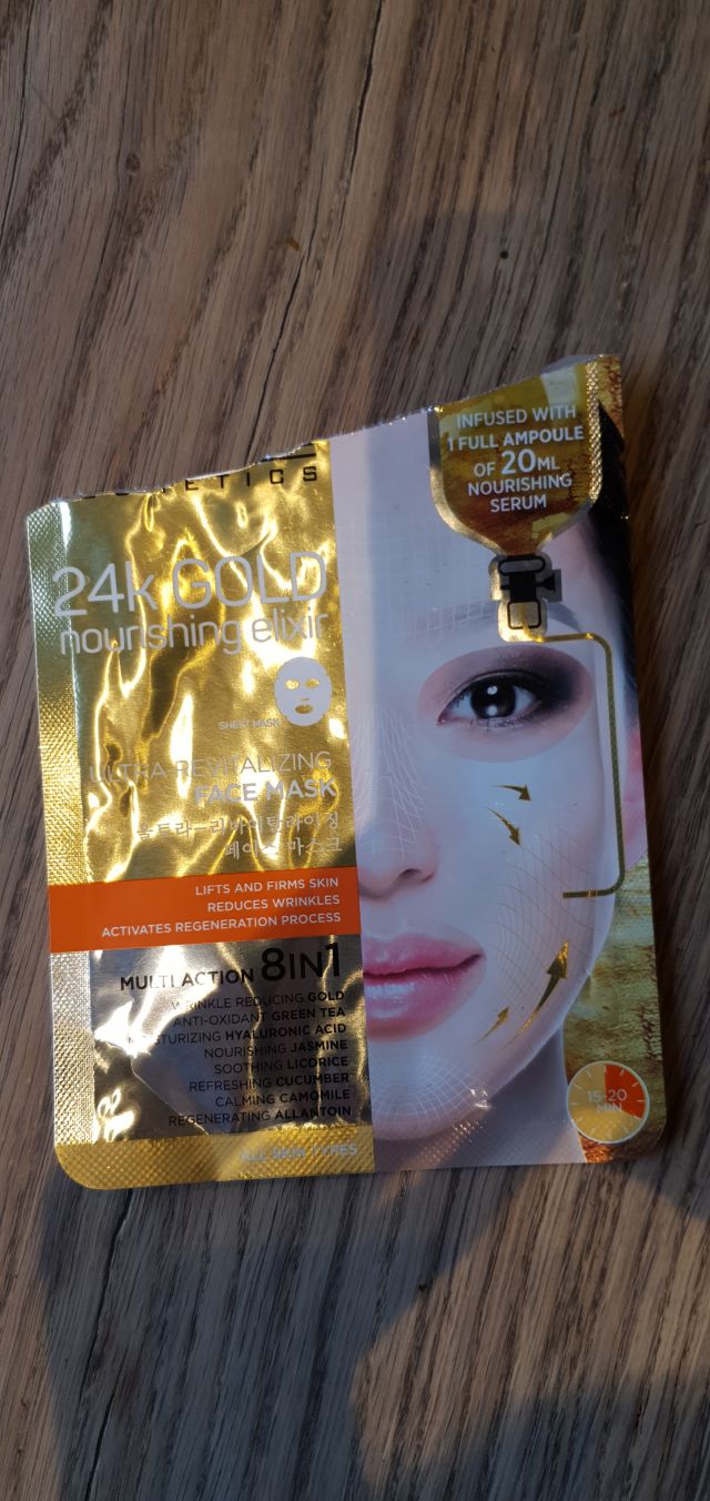 akcja denkowanie! grudzień - kosmetyki w świątecznych opakowaniach i świątecznych kolorach 🎄❄️⛄🎀🎁🎅