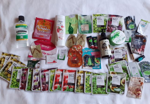 akcja denkowanie! grudzień - kosmetyki w świątecznych opakowaniach i świątecznych kolorach 🎄❄️⛄🎀🎁🎅