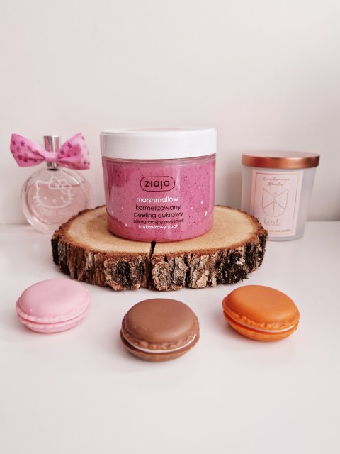 Ziaja Pielęgnacyjny Przysmak, Marshmallow, Peeling do ciała cukrowy, Karmelizowany, Truskawkowy puch