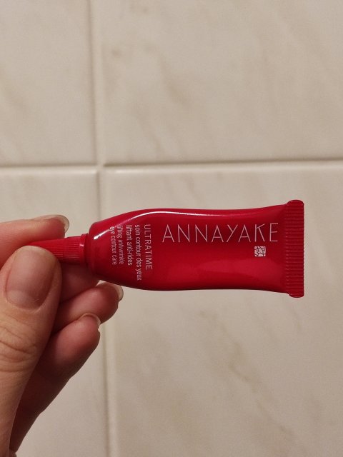 akcja denkowanie! grudzień - kosmetyki w świątecznych opakowaniach i świątecznych kolorach 🎄❄️⛄🎀🎁🎅