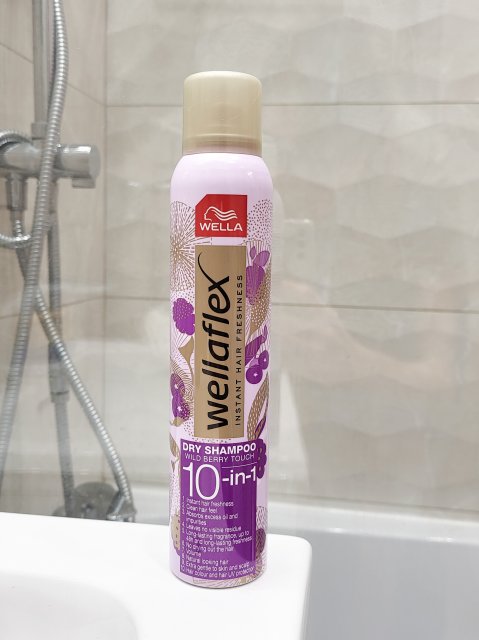 Wella Wellaflex, Suchy szampon do włosów, 10w1, Wild Berry Touch