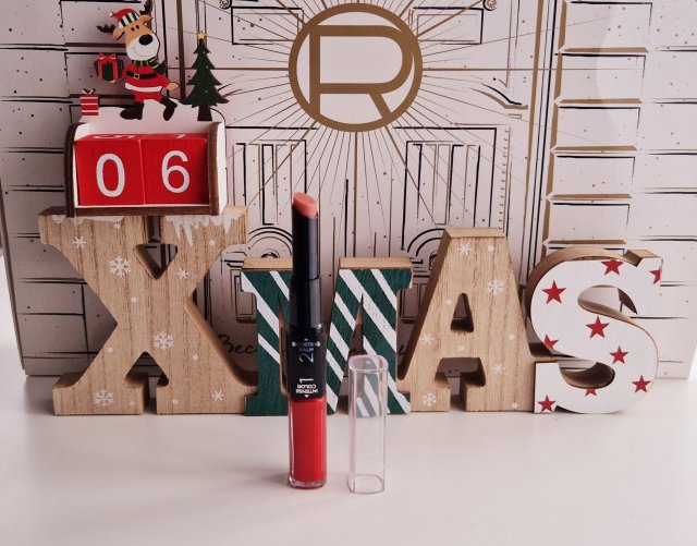 L'Oréal Infallible, 24H Lipstick, Długotrwała pomadka i błyszczyk do ust 2 w 1, nr 506 Red Infaillible