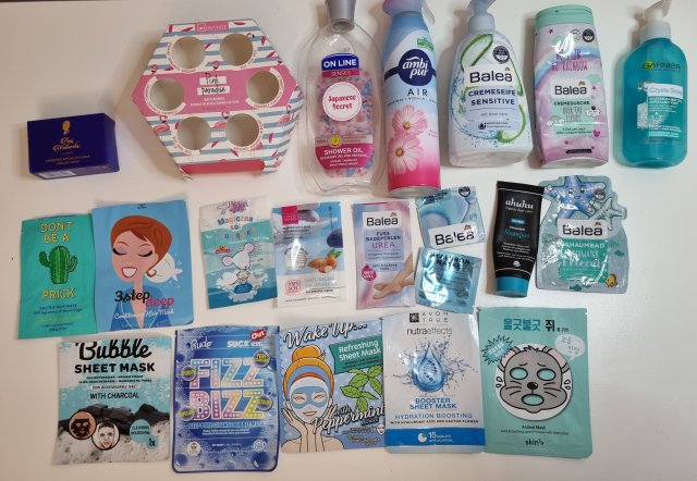 akcja denkowanie! grudzień - kosmetyki w świątecznych opakowaniach i świątecznych kolorach 🎄❄️⛄🎀🎁🎅