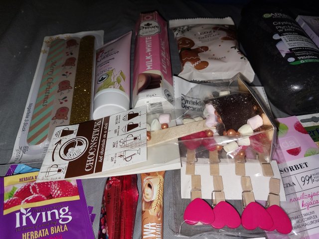 ✩ Kalendarz urodzinowy Clouders ✩