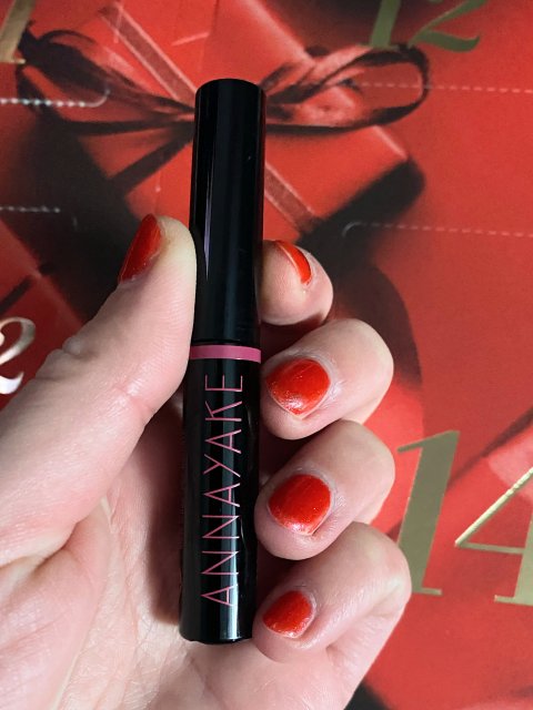 Annayake Tusz do rzęs, Intense Mascara Buildable Volume, czarny