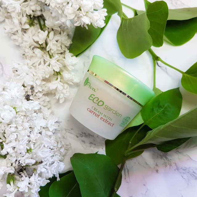 Ava Eco Garden, Certyfikowany organiczny krem do twarzy, Z ekstraktem z marchewki, 30+