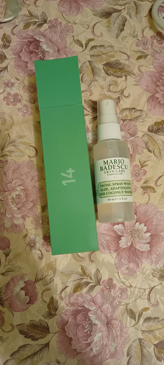 Mario Badescu Skin Care Mgiełka do twarzy, Aloes, adaptogeny i woda kokosowa