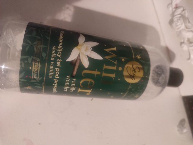 akcja denkowanie! grudzień - kosmetyki w świątecznych opakowaniach i świątecznych kolorach 🎄❄️⛄🎀🎁🎅