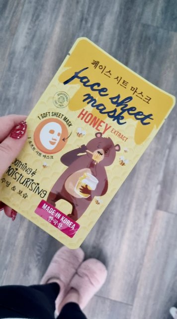 Maseczka na tkaninie miód