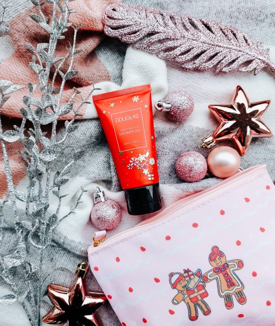 Douglas Sweet Winter, Żel pod prysznic, O zapachu herbatników posypanych cukrem