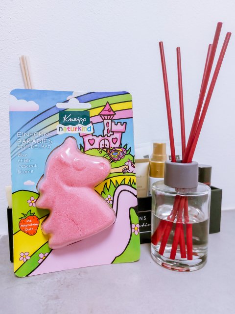 Kneipp Kids, Kula do kąpieli, Truskawka