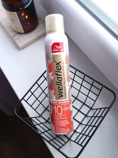 Wella Wellaflex, Suchy szampon do włosów, 10w1, Sweet Sensation