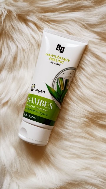 AA Vegan, Peeling do ciała, Nawilżający, Bambus, Mleczko roślinne z drobinkami migdała, Skóra sucha