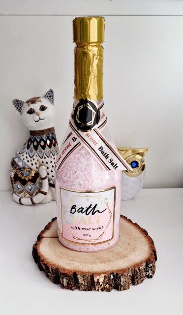 Dayes Europe B.V Sól do kapieli, Róza