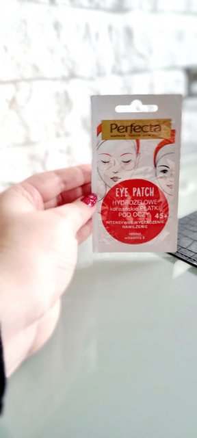 Płatki hydrożelowe pod oczy