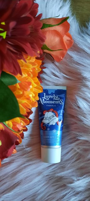 Faberlic Lovely Moments, Krem do rąk, Intensywna odbudowa