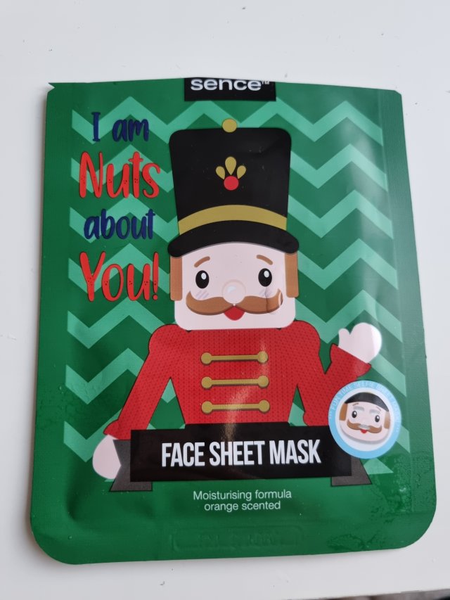 akcja denkowanie! grudzień - kosmetyki w świątecznych opakowaniach i świątecznych kolorach 🎄❄️⛄🎀🎁🎅