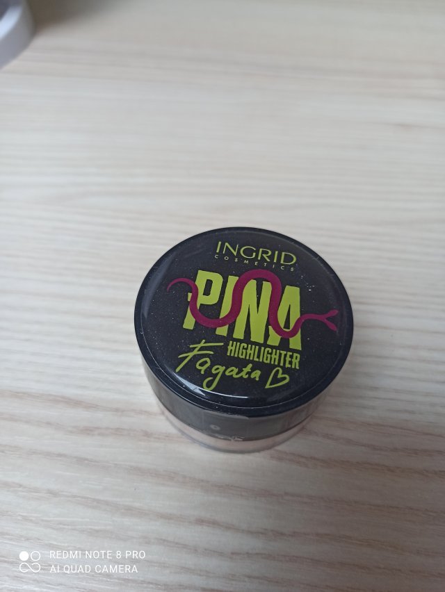 Ingrid Rozświetlacz do twarzy, Ingrid x Fagata, Sypki, Pina