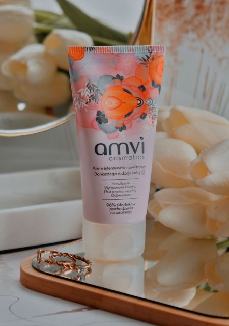 AMVI Cosmetics Balsam do ciała, Odżywczo-nawilżający, Do każdego rodzaju skóry