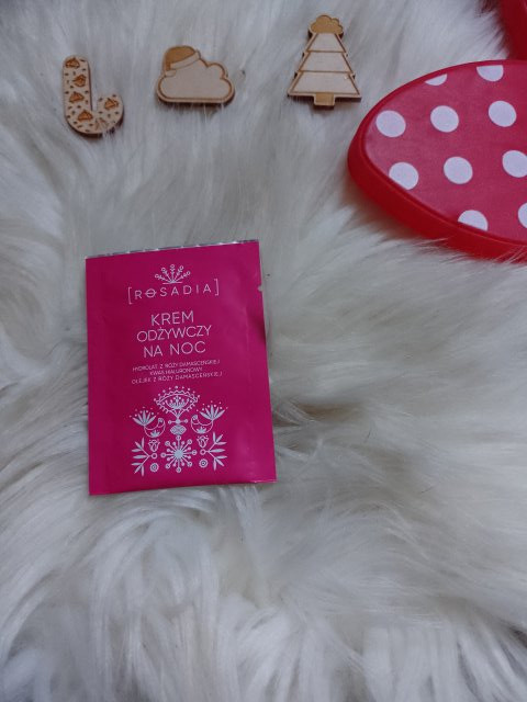 Sylveco Rosadia, Krem do twarzy, Odżywczy, Na noc, Hydrolat z róży demasceńskiej, kwas hialuronowy, olejek z róży demasceńskiej