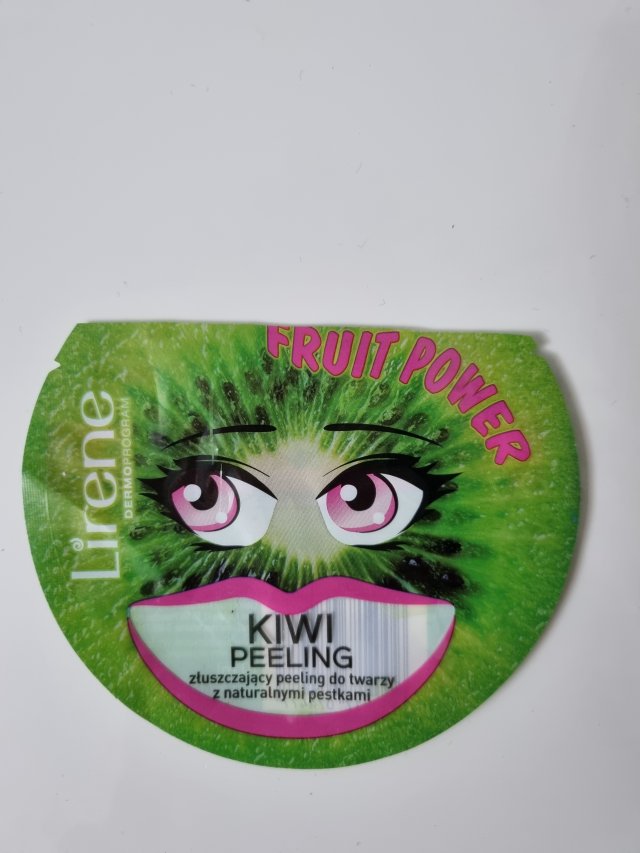 akcja denkowanie! grudzień - kosmetyki w świątecznych opakowaniach i świątecznych kolorach 🎄❄️⛄🎀🎁🎅