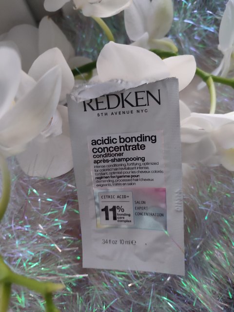 Redken Odżywka do włosów, Acidic Bonding Concentrate Conditioner, Citric Acid +11% Bonding Care Complex 