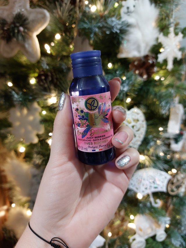 akcja denkowanie! grudzień - kosmetyki w świątecznych opakowaniach i świątecznych kolorach 🎄❄️⛄🎀🎁🎅