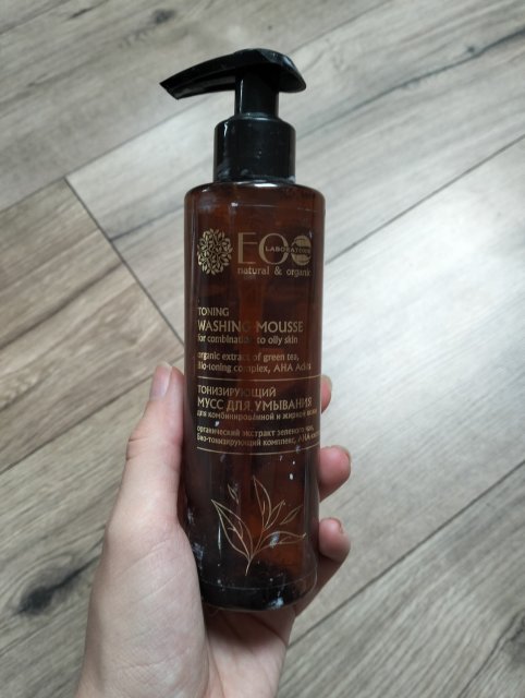 ECO Laboratorie Mus do mycia twarzy, Tonizujący, z kwasami aha 