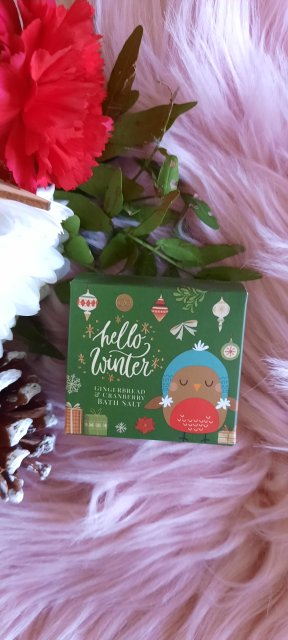 Accentra Sól do kąpieli, Hello Winter, Gingerbread & Cranberry Bath Salt 