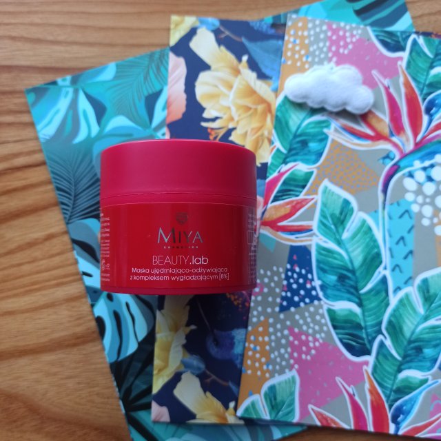 Miya Cosmetics Beauty lab, Maska do twarzy, Ujędrniająco - odżywiająca, Z kompleksem wygładzającym