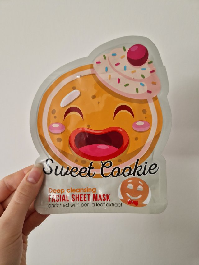 akcja denkowanie! grudzień - kosmetyki w świątecznych opakowaniach i świątecznych kolorach 🎄❄️⛄🎀🎁🎅