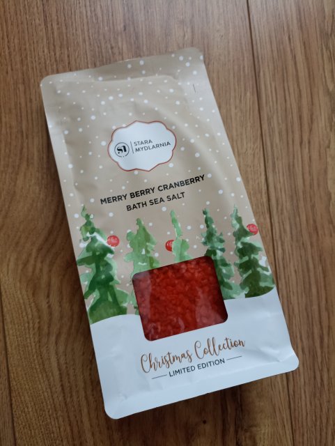 Stara Mydlarnia Sól do kąpieli, Merry Berry Craberry, Christmas Collection, Edycja limitowana 