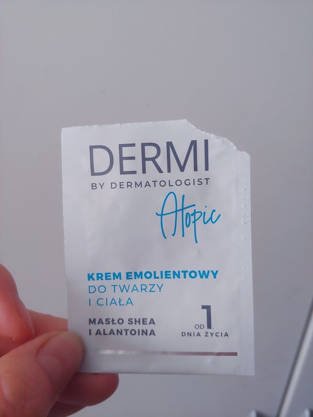 akcja denkowanie! grudzień - kosmetyki w świątecznych opakowaniach i świątecznych kolorach 🎄❄️⛄🎀🎁🎅