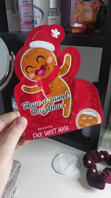 akcja denkowanie! grudzień - kosmetyki w świątecznych opakowaniach i świątecznych kolorach 🎄❄️⛄🎀🎁🎅